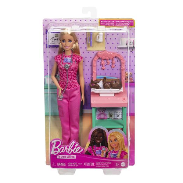 Descopera setul de joaca Barbie Blonda Pediatru perfect pentru copiii pasionati de medicina si ingrijirea bebelusilor Cu acest set cei mici pot explora universul fascinant al medicilor pediatri dezvoltand empatie imaginatie si abilitati de rolSetul include o papusa Barbie blonda imbracata in uniforma medicala roz cu imprimeu tematic si pantaloni asortati pregatita sa aiba grija de micii pacienti Accesoriile medicale realiste cum ar fi stetoscopul si alte instrumente de examinare 