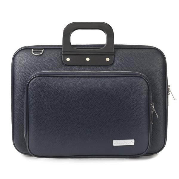 Geanta lux business laptop 156 in Classic Plus-BleumarinFabio Guidoni un designer italian extrem de apreciat este cel care a conceput colectia de genti pentru laptop sau tablete penare si rucsacuri BombataGeanta lux business laptop 156 in Classic Plus-Bleumarin este fabricata din piele ecologica Datorita designului foarte elegant se face usor remarcataGeanta este foarte bine compartimentata cu spatii dedicate atat laptopului si accesoriilor acestuia cat si actelor Dispune de un 