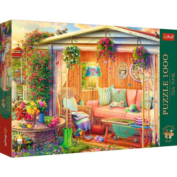 Un puzzle de calitate trebuie sa fie relaxant si distractiv Aranjarea unui puzzle constitue atat pentru copii cat si pentru adulti este o modalitate deosebita de dezvoltare a indemanarii spiritului de observatie si a concentrarii Trefl este o companie poloneza cu sediul central in regiunea Pomorze Incepand din 1985 compania a inceput sa produca puzzle-uri dezvolatand ulterior si segmentul de carti de joc si jocuri de societate In prezent Trefl este lider in Polonia si plina expansiune in 