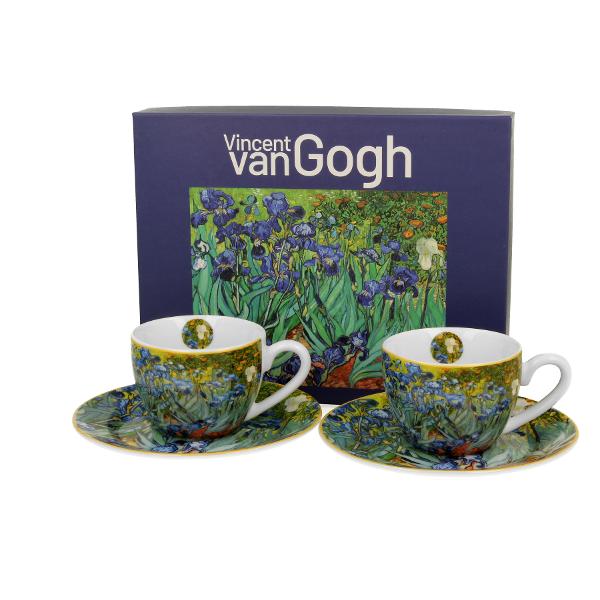 Dou&259; ce&537;ti de espresso cu farfurioare IRISES inspirate de V van Gogh parte a seriei Art Gallery  realizate din por&539;elan de calitate superioara caracterizat printr-o culoare alb-crem elegant&259; &537;i natural&259; cu o str&259;lucire delicat&259; precum &537;i o durabilitate excep&539;ional&259;Setul este realizat din por&539;elan decorat cu o reproducere a tabloului 