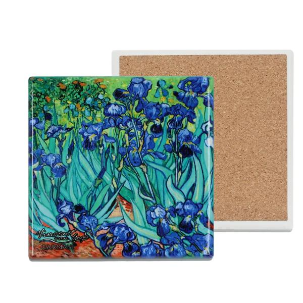 Suport pentru pahar – Ceramic&259; 10x10 cm Design Van Gogh IrisAdaug&259; un strop de art&259; mesei tale cu acest suport pentru pahar din ceramic&259; decorat cu una dintre lucr&259;rile emblematice ale lui Vincent van Gogh strong 