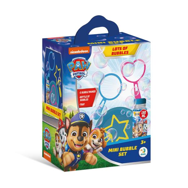 Patrula Catelusilor Set Mini De Baloane De Sapun 150 Ml DD200605 Set mini de baloane de sapun 150 ml Patrula Catelusilor Copiii pur si simplu adora sa se joace cu aceste bule care le aduc o distractie si o bucurie incredibile Lasati-i pe cei mici sa se cufunde in lumea minunata a jocului cu baloanele de sapun Patrula Catelusilor si vedeti-i cum se distreaza si zambesc Turnati o cantitate mica de solutie intr-un bol Introduceti complet bagheta de suflare in lichid Ridicati incet bagheta asigurandu-va ca membrana solutiei de sapun este intinsa peste