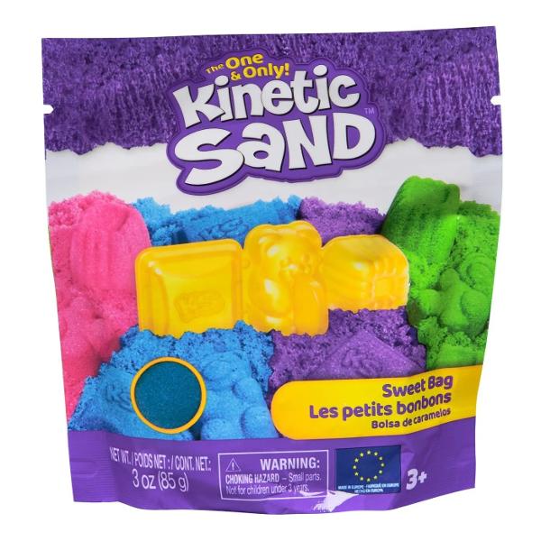 Kinetic Sand Punga Dulce 85G 6071550 Creati dulciuri din nisip kinetic cu Punga Dulce Acest set tematic cu nisip kinetic va stimula imaginatia in timp ce copiii modeleaza si creeaza dulciuri precum un ursulet de jeleu Cu 85 g de nisip de culoare neon culoarea primita variaza violet roz verde sau albastru si un mulaj pentru dulciuri modeleaza si creeaza pentru a da viata dulciurilor tale colorate apoi striveste si creeaza din nou Amesteca nisipul neon cu alte culori din Punga Dulce vandute separat pentru si mai multe
