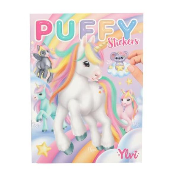 Cartea cu autocolante Puffy a lui Ylvi 16 pagini de fundal frumos ilustrate asteapta sa fie impodobite cu autocolante Din lumea magica a unicornilor sunt incluse 1 pagina dubla de autocolante de hartie si 3 coli de autocolante super dragute usor in relief