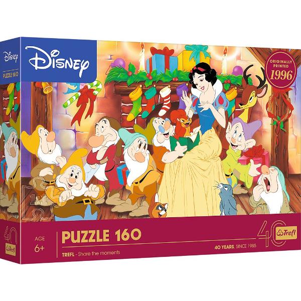 Un puzzle de calitate trebuie sa fie relaxant si distractiv Aranjarea unui puzzle constituie atat pentru copii cat si pentru adulti este o modalitate deosebita de dezvoltare a indemanarii spiritului de observatie si a concentrarii Trefl este o companie poloneza cu sediul central in regiunea Pomorze Incepand din 1985 compania a inceput sa produca puzzle-uri dezvoltand ulterior si segmentul de carti de joc si jocuri de societate In prezent Trefl este lider in Polonia si plina expansiune in 