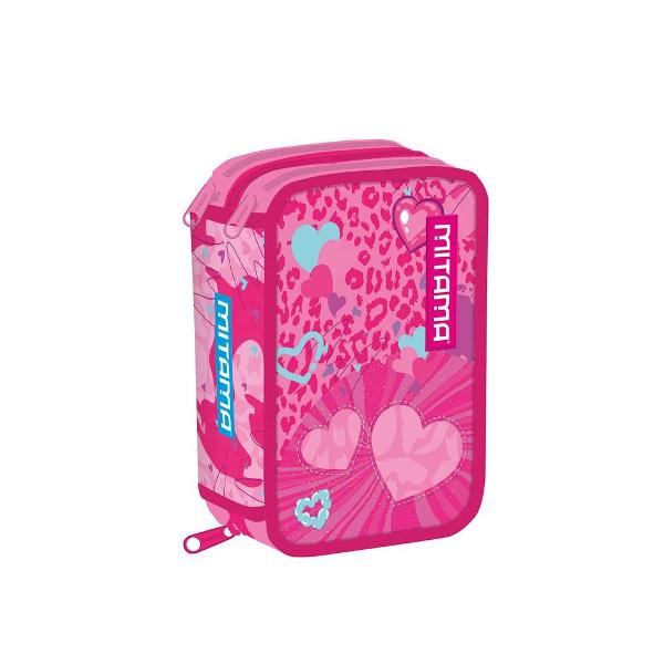 Acest penar echipat Mitama cu 3 compartimente si un design cu inimi roz este perfect pentru orice elev Este conceput pentru a mentine organizate toate instrumentele de scris necesareDimensiuni 145 x 74 x 20 cmContine 47 de piese2 pixuri Goody cancellabili albastru si rosu2 creioane HB cu corp fluo1 marker de subliniere Twice2 pixuri cu bila fluo1 lipici Stronglue1 radiera 
