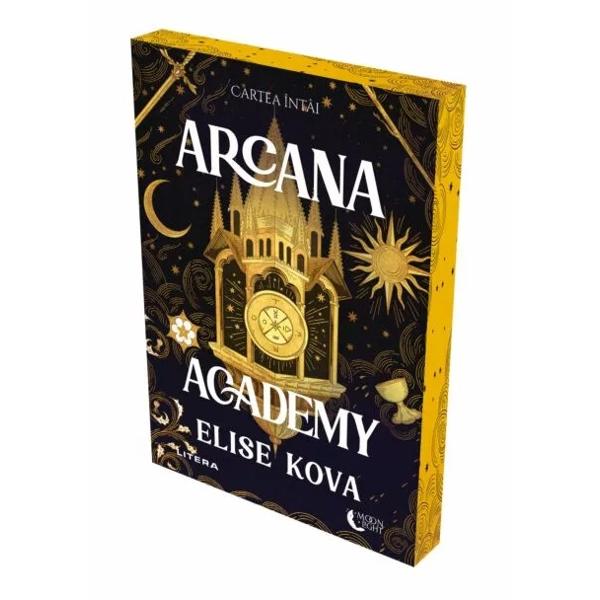O tân&259;r&259; care mânuie&537;te c&259;r&539;i de tarot magice se treze&537;te prins&259; într-o logodn&259; fals&259; cu directorul unei academii misterioase în aceast&259; prim&259; parte a unei serii romantasy captivanteClara Graysword a supravie&539;uit în lumea interlop&259; din Ora&537;ul Eclipsei prin furt noroc &537;i mult&259; magie ilegal&259; Dup&259; o misiune care s-a terminat prost Clara e 