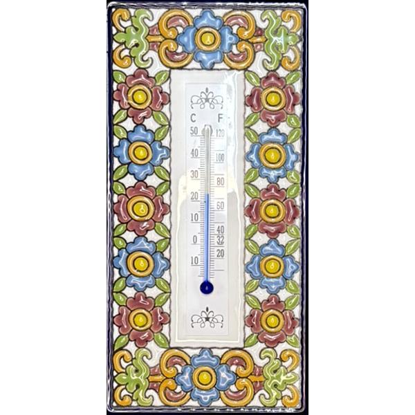 Termometru din ceramic&259; pictat manual – 10x20 cmM&259;soar&259; temperatura cu stil Acest termometru decorativ este realizat din ceramic&259; de calitate &537;i pictat manual folosind tradi&539;ionala tehnic&259; cuerda seca pentru culori vibrante &537;i detalii precise Marcajele sunt afi&537;ate 