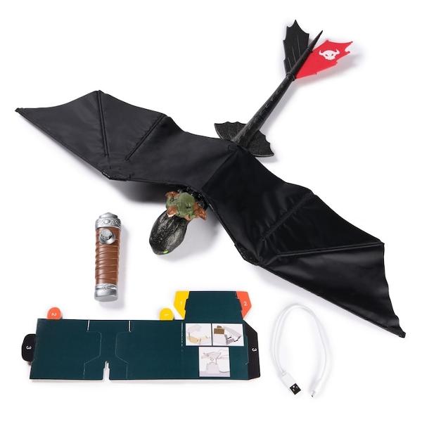 Ia-ti zborul cu Real Flying RC Toothless din How to Train Your Dragon Aceasta jucarie dragon controlata de la distanta aduce aventura in casa ta si are aripi reale realizate din material spumos usor si durabil si coada reglabila pentru a-i controla traiectoria de zbor Odata asamblat pregateste-te sa il vezi pe Toothless zburand in aer folosind telecomanda cu acceleratie usor de controlat pentru a mentine viteza Include un controler de 24 GHz cu o raza de actiune de 76 de metri astfel 