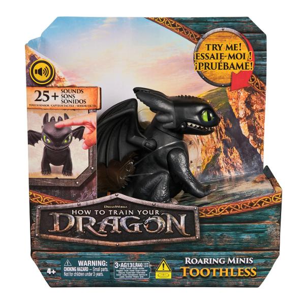 Aduceti aventura din How To Train Your Dragon acasa cu dragonul cu sunete Bucura-te de propriul tau Night Fury cu miscari realiste ale capului si stil autentic de film pe masura ce iti cunosti dragonul Dragonul prinde viata cu 25 de sunete diferite pe masura ce ii mangai capul Porneste-ti dragonul si trezeste-l cu o simpla atingere Aceasta jucarie dragon are dimensiunea potrivita pentru a fi luata din mers sau pentru a va bucura acasa de propriul dragon Baterii incluse Copiii isi pot 