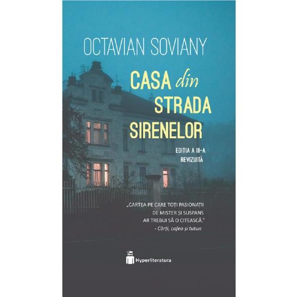 Dupa succesul obtinut cu romanele Viata lui Kostas Venetis sau Moartea lui Siegfried Octavian Soviany considerat unul dintre cei mai importanti scriitori romani contemporani revine cu un proiect in care misterul si povestirile stranii trimit cititorul intr-un taram al supranaturalului si al unor intamplari aproape mistice intr-un stil demn de cel al scriitorilor clasici ai literaturii universale Intr-o seara de Sfantul 