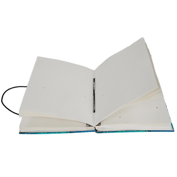 Jurnal Vintage dimensiune 175 x 125 cm coperti rigide hartie alba inchidere cu snur si clema