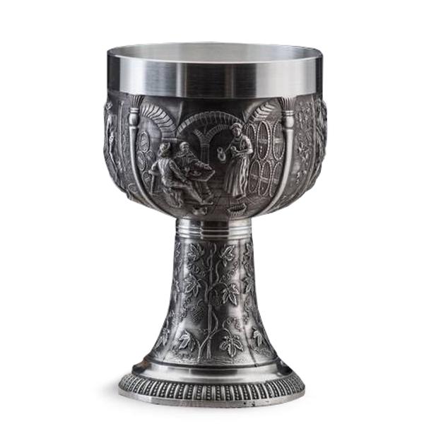 Paharul&nbsp;Wine Cup 115&226;&128;&175;cm Weinlese&nbsp;este un recipient elegant si versatil pentru servirea vinului sau a altor bauturi preferate Cu o inaltime compacta de 115&226;&128;&175;cm acest pahar combina designul clasic cu o nota de rafinament potrivindu-se perfect atat pentru degustari relaxate acasa cat si pentru ocazii specialeRealizat cu atentie la 