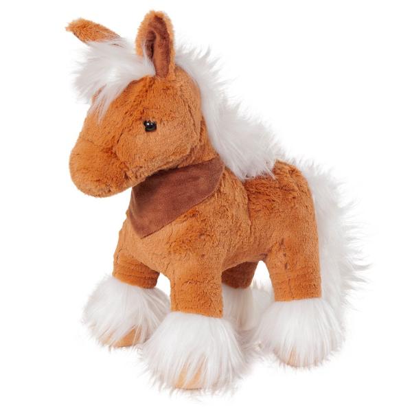 Acest calut de plus impresioneaza prin aspectul sau elegant si prin atentia acordata fiecarui detaliu Realizat dintr-un material moale si catifelat este perfect pentru imbratisari joaca si moment de confort Coama si codita pufoasa ii ofera un aer jucaus iar bandana din jurul gatului completeaza armonios designul sugerand spiritul liber al unui mic aventurier Pozitia stabila si expresia blanda il transforma intr-un companion ideal pentru copii care iubesc animalele si povestile cu ferme 