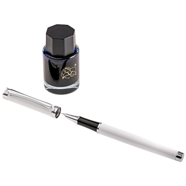 Set Stilou cu Calimara Picasso 698WTransforma fiecare pagina intr-o experienta premium cu Setul Stilou  Calimara Picasso 698W un produs de lux dedicat pasionatilor de scris profesionistilor si celor care apreciaza accesoriile elegante de birou Acest set de scris combina designul modern cu traditia scrisului cu cerneala oferind rafinament si performanta la fiecare utilizarebr 