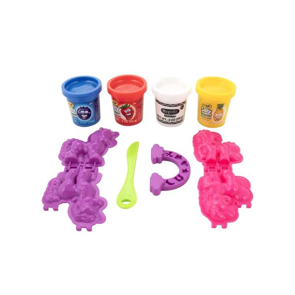 Lasa magia sa prinda forma cu setul Crayola Silly Scents Dough &ndash; Unicorn Fun Mold n&rsquo; Play Creat pentru copii de peste 3 ani acest set fermecator contine plastilina parfumata si colorata forme speciale pentru unicorni si o unealta de modelare Cu 226 g de plastilina si personaje inspirate din lumea fantastica a unicornilor cei mici isi pot crea propriul univers plin de culoare si arome delicioase Ideal pentru dezvoltarea creativitatii simtului olfactiv si a abilitatilor 