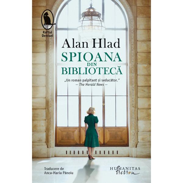 Traducere &537;i note de Anca-Maria P&259;noiu&nbsp;Inspirat&259; de ajutorul real oferit de bibliotecari &icirc;n cel de-Al Doilea R&259;zboi Mondial noua carte semnat&259; de Alan Hlad autorul bestsellerului interna&539;ional&nbsp;Lungul zbor spre cas&259; &icirc;&537;i poart&259; cititorii &icirc;n inima Lisabonei un ora&537; plin de pericole dar &537;i de un romantism fermec&259;tor&nbsp;&Icirc;n 1942 t&acirc;n&259;ra Maria 