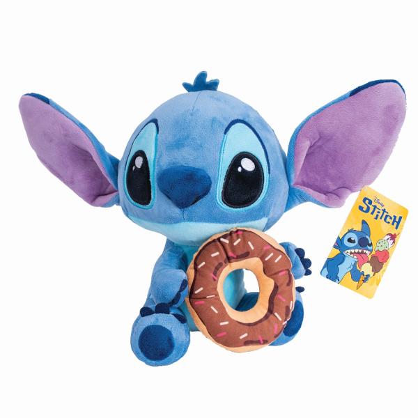 Plus Disney Stitch cu gogoasa 25 cm este o jucarie moale si expresiva inspirata de indragitul personajului din universul Lilo si Stitch Realizat din materiale fine si placute la atingere acest plus are o textura catifelata si detalii atent brodate cu ochi mari si urechi ample in nuante de albastru si roz Stitch tine in brate o gogoasa decorata cu glazura si ornamente colorate element care adauga un plus de originalitate si farmec jucariei Cu o inaltime de 25 cm este ideal pentru 