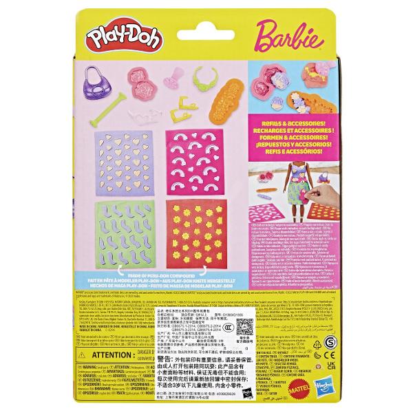 Play-Doh Barbie este un set creativ care imbina universul fashion Barbie cu distractia modelarii plastelinei Copiii de peste 5 ani pot crea tinute spectaculoase decorate cu flori inimi diverse modele decorative si folosesc foile cu sabloane incluse pentru a realiza texturi si detalii elegante Setul contine mai multe culori de plastelina Play-Doh accesorii si elemente pentru personalizarea rochiilor si accesorii oferind libertate totala de exprimare si creativitate Este ideal pentru 