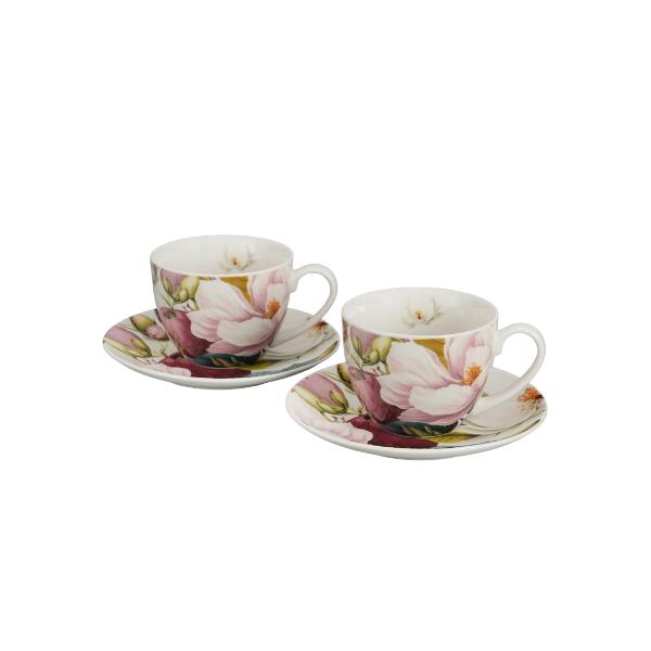 Set de 2 ce&537;ti &537;i farfurioare MAGNOLIAS din colec&539;ia Flower Classic este realizat din por&539;elan New Bone China caracterizat printr-o culoare alb-crem natural&259; cu o str&259;lucire delicat&259; &537;i o rezisten&539;&259; &537;i durabilitate excep&539;ionale men&539;in&acirc;nd &icirc;n acela&537;i timp lejeritatea &537;i fine&539;eaDecorul liniei este inspirat din natur&259; &ndash; 