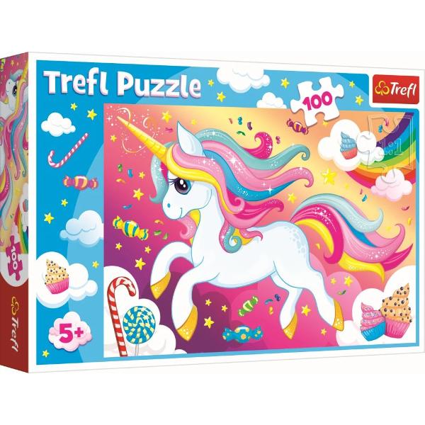 Un puzzle de calitate trebuie sa fie relaxant si distractivAranjarea unui puzzle constituie atat pentru copii cat si pentru adulti este o modalitate deosebita de dezvoltare a indemanarii spiritului de observatie si a concentrariiTrefl este o companie poloneza cu sediul central in regiunea Pomorze Incepand din 1985 compania a inceput sa produca puzzle-uri dezvoltand ulterior si segmentul de carti de joc si jocuri de societate In prezent Trefl este lider in Polonia si plina expansiune in 