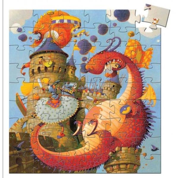 Un cavaler curajos se lupt&259; cu dragonii pentru a salva prin&539;esaUn puzzle de 54 de piese &icirc;ntr-o cutie decorativ&259; &icirc;n form&259; de castelDimensiune puzzle asamblat 37 x 40 cmV&acirc;rsta recomandat&259; 5 aniConfec&539;ionat din carton non-toxic conform reglement&259;rilor EN71&ASTM&nbsp;Certificat FSC&reg;AVERTISMENT Contraindicat copiilor sub 3 ani Poate con&539;ine piese mici pericol de sufocare Se recomand&259; 