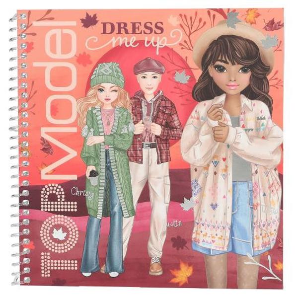 Elegant si confortabil in Cartea TOPModel Dress Me Up poti crea tinute de vis pentru sezonul rece cu autocolantele de Imbracaminte si accesorii din 11 foi de autocolante pe 24 de pagini cu spirala