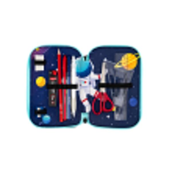 Penar &537;colar triplu echipat DACO &ndash; model Cosmos 3 compartimente 46 piese inclusePenarul &537;colar&nbsp;DACO &ndash; Cosmos&nbsp;aduce universul mai aproape de tine printr-un design spectaculos cu astronaut planete &537;i stele Ideal pentru copiii pasiona&539;i de spa&539;iu &537;i aventur&259; acest penar 