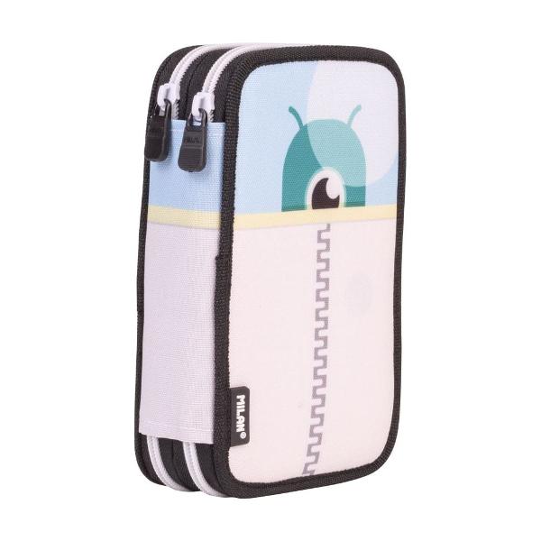 Organizarea rechizitelor devine o experienta distractiva cu penarul MILAN 2F Aliens Blue parte din colectia speciala Aliens inspirata din jucaria de lemn Aliens Tower Cu un design vesel in nuante de albastru si personaje simpatice suprapuse acest penar este ideal pentru copiii care isi doresc atat practic cat si stil in fiecare zi de scoalaFabricat din poliester rezistent atat la exterior cat si la interior penarul dispune de doua compartimente cu fermoar oferind spatiu bine 
