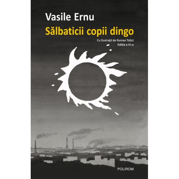 Anii &rsquo;80 Patru prieteni se &icirc;nt&icirc;lnesc &icirc;n gara din Chi&351;in&259;u Vor pleca &icirc;mpreun&259; &icirc;n vacan&355;&259; &icirc;n Crimeea la mare S&icirc;nt lipsi&355;i de griji nu au de unde s&259; &351;tie c&259; fac parte din genera&355;ia ultimilor copii sovietici &350;tiu doar c&259; au acela&351;i program &icirc;n fiecare an &351;coal&259; vacan&355;e lungi c&259;l&259;torii de la un cap&259;t la altul al &355;&259;rii pentru a 