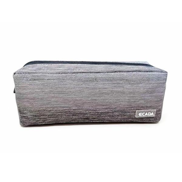 Penar 2 fermoare borset&259; ECADA 78511 &ndash; elegant rezistent &537;i perfect organizatPenarul tip borset&259; ECADA 78511 este alegerea ideal&259; pentru cei care &icirc;&537;i doresc un accesoriu modern cu un aspect premium &537;i func&539;ionalitate excelent&259; Cu un design minimalist &icirc;n nuan&539;&259; metalizat&259; de griargintiu cu textur&259; fin&259; acest penar ofer&259; un stil elegant &537;i versatil potrivit at&acirc;t pentru 