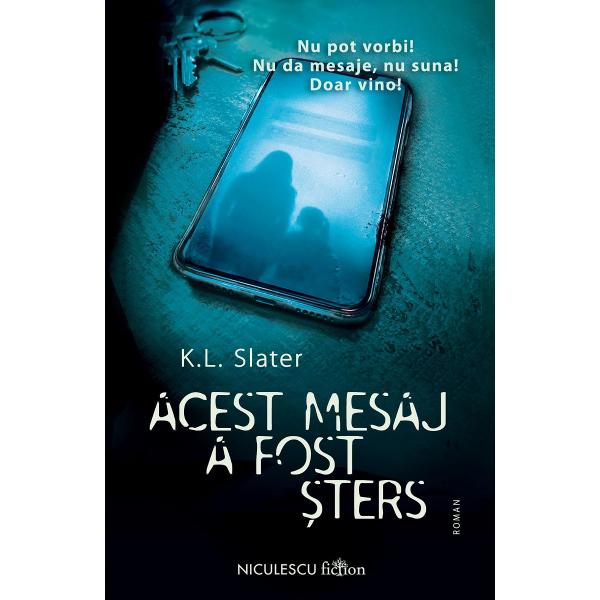 Saffy a&537;teapt&259; s&259; mearg&259; la un interviu de angajare dar tocmai prime&537;te un mesaj text de la cea mai buna prieten&259; a ei Leona&nbsp;Nu pot vorbi nu trimite mesaje &537;i nu suna te rog vino&nbsp;&Icirc;n timp ce Saffy se str&259;duie&537;te s&259; &icirc;n&539;eleag&259; ce se &icirc;nt&acirc;mpl&259; ecranul telefonului se aprinde iar&nbsp;Acest mesaj a fost 
