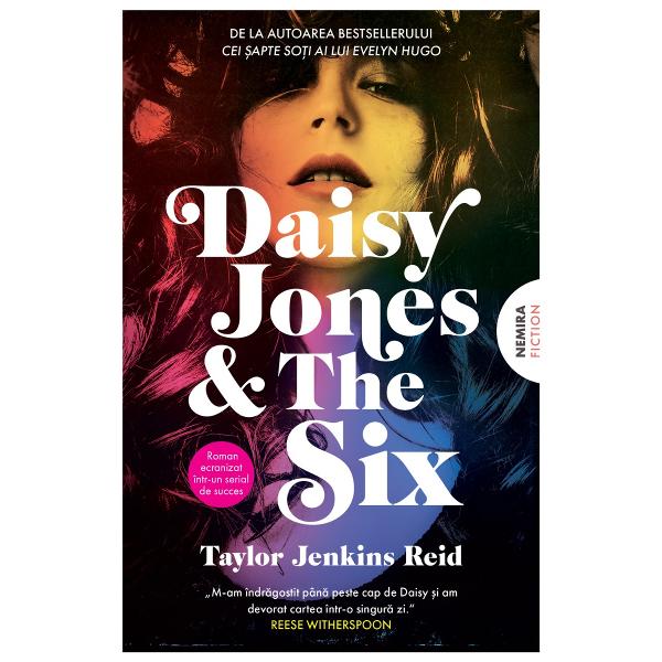 &bdquo;M-am &icirc;ndr&259;gostit p&acirc;n&259; peste cap de Daisy &537;i am devorat cartea &icirc;ntr-o singur&259; zi&ldquo;Reese Witherspoon&nbsp;Toat&259; lumea a auzit de Daisy Jones & The Six &icirc;ns&259; nimeni nu &537;tie de ce s-au desp&259;r&539;it imediat dup&259; succesul lor fulminant p&acirc;n&259; acumCrescut&259; &icirc;n Los Angeles-ul anilor &lsquo;60 Daisy duce o via&539;&259; captivant&259; se strecoar&259; 