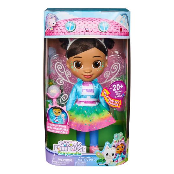 Pregateste-te de o sarbatoare magica cu papusa Magia Papadiei Gabby Aceasta papusa de 33 de centimetri 13 inchi are un par bogat ce poate fi periat si accesorii care pot fi scoase cum ar fi fusta si bentita de zana Magia reala incepe atunci cand ii apesi butonul de pe piept activandu-i aripile luminoase care stralucesc in sapte culori diferite turcoaz verde albastru si roz Papusa are multa personalitate redand peste 20 de sunete din serialul TV care ii vor incanta pe fani Bratele 