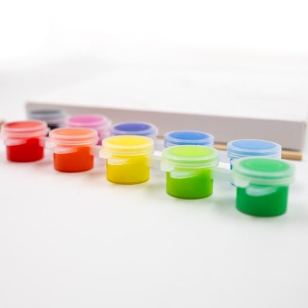 Setul de pictur&259; Colorarte MY18 este potrivit pentru copiii &537;i pasiona&539;ii de activit&259;&539;i creative care doresc s&259; realizeze o pictur&259; pe p&acirc;nz&259; dup&259; un model imprimat Tema Nav&259; spa&539;ial&259; ofer&259; un proiect atractiv iar setul include elementele necesare pentru &icirc;nceperea activit&259;&539;ii de pictur&259;P&acirc;nza are dimensiunea de 155 &times; 155 cm &537;i este montat&259; pe un cadru din lemn Setul 