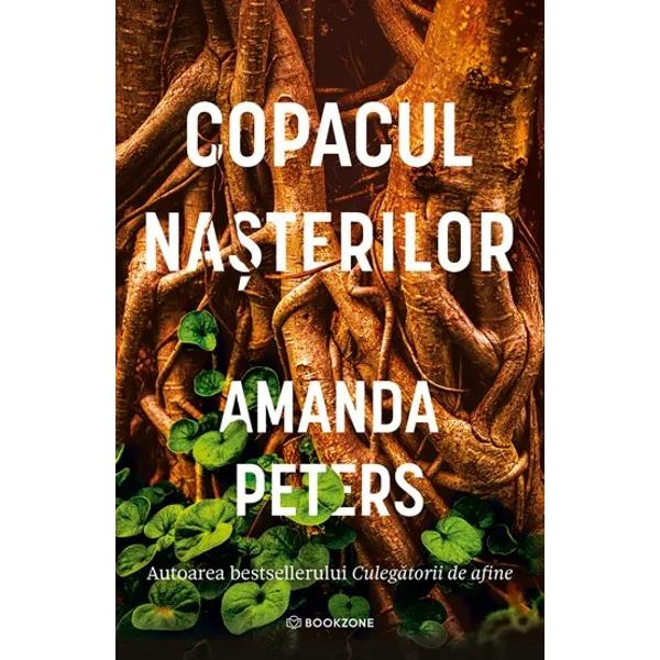 De la autoarea bestsellerului interna&539;ional Culeg&259;torii de afine o poveste de neuitat despre familie tradi&539;ie &537;i puterea unei femei de a-&537;i ap&259;ra singur&259; viitorul&nbsp;1996 Nova Scotia N&259;scut&259; la umbra unui copac sacru pentru genera&539;ii &icirc;ntregi de femei indigene Aliet este crescut&259; de bunica ei aprig&259; &537;i iubitoare Kiju Tat&259;l ei a fost mereu o enigm&259; iar mama i-a murit 