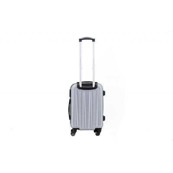 TROLER de cabina MASTER COSTA ARGINTIU 53X35X20 CMMaterial ABS;Dimensiuni 62X41X24 CM;Numar roti 4 roti;Garantie 24 luniTrolerul este confectionat din material ABS superusor si rezistentCele patru roti spinner cu rotatie de 360&deg; iti ofera lejeritate in miscariSistem telescopic cu blocare in trepte ce permite ajustarea inaltimii trolerului in functie de nevoile&nbsp;personaleCele doua manere unul 