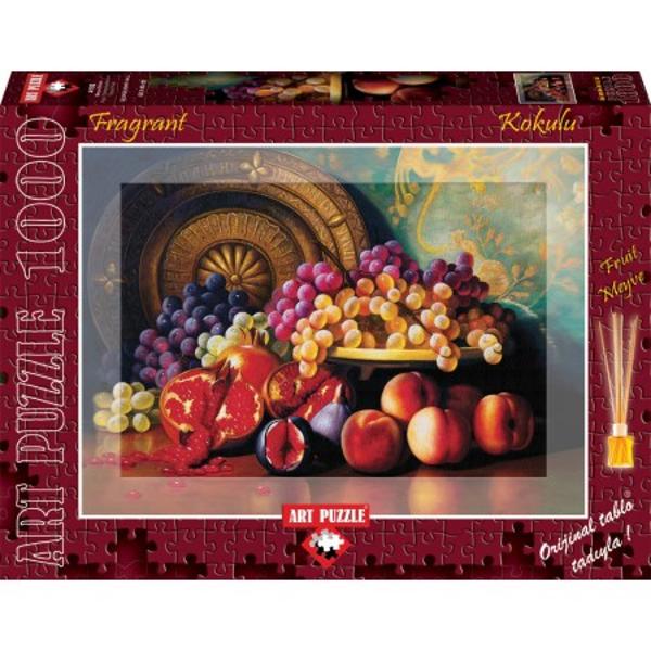 Puzzle 1000 piese - Parfumat - Figs pomegranates and brass plate - GEImaginile deosebite si calitatea pieselor sunt elementele care atrag atentia imediat asupra acestor puzzle-uri Cartonul din care sunt facute piesele are o calitate superioara aspect care permite imbinarea si dezbinarea puzzle-ului de mai multe oriCaracteristiciDimensiune cutie 38x27x6 cmDimensiune puzzle 68x48 cmProducatorul pune la dispozitie pana la 10 piese pierdute singura conditie fiind ca acest puzzle sa fie 