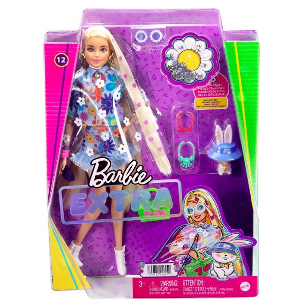 Papusile Barbie® Extra etaleaza tinute indraznete si culori vii si iau atitudine Fiecare papusa Barbie® are propriul stil jucaus si extravagant Iar animalele lor de companie fiecare diferit si adorabil au si ele o personalitate puternica Barbie® Extra permite copiilor sa exploreze exprimarea de sine prin stil si ofera o experienta de moda si stilizare captivanta cu papusi articulateReprezinta distractie cu moda cu sclipici ursuleti gumati emoji si par distinctiv 