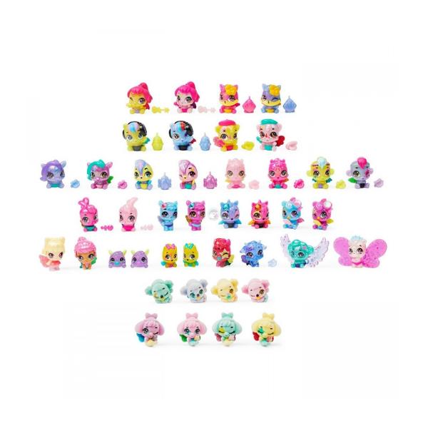 Puii Sclipici ies din gaoace in Hatchtopia Aceste figurine ale puilor Hatchimals CollEGGtibles irizate si stralucitoare sunt adorabile si contin surprize minunate inclusiv noile oua si eclozarea cu dezvaluirea genului puiuluiInauntrul oului tematic vei gasi un Pui Sclipici Hatchimals adorabil cu o jucarie sunatoare pentru bebelusi si un accesoriu biberon sau suzeta pe care puiul il poate tine in mana sau in gura Sparge partea din fata a oului pentru a afla genul surpriza al 