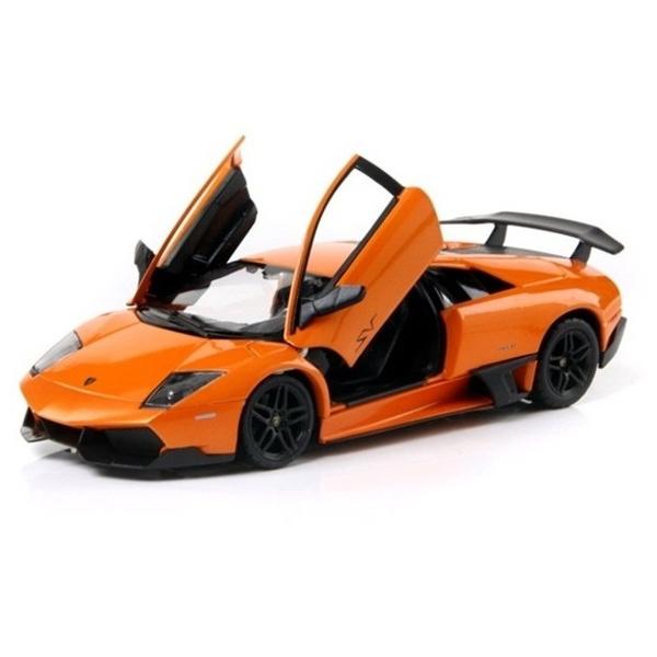 Masinuta are proportiile ideale pentru momente pline de distractie si amuzament avand dimensiunile in centimetri dupa cum urmeaza  196935 Masinuta metalica Lamborghini Murcielago LP670-4 scara 1 la 24 are anvelope de cauciuc si un design detaliat interior-exterior realizat din materiale metalice turnate cu accesorii realizate din material plastic de calitate superioara Copilul dumneavoastra se poate juca in voie cu masina metalica Lamborghini Murcielago LP670-4 oferita de brandul 