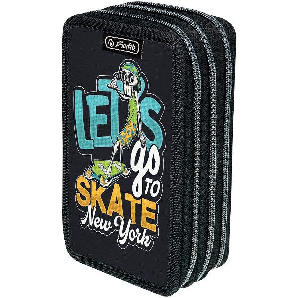 Penar 3 compartimente;material poliester;dimensiune 20 x 13 x 6 cm;inchidere cu fermoar;motiv Lets Skate 