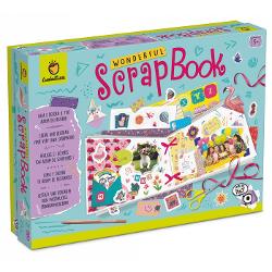 Album Creativ pentru Copii – Set Educa&539;ional de Art&259; &537;i Decorare 5 aniAcest set creativ &537;i educativ este ideal pentru tinerii arti&537;ti care vor s&259;-&537;i exprime ideile într-un mod unic &537;i original Albumul Creativ ofer&259; copiilor ocazia de a crea &537;i decora pagini personalizate perfecte pentru p&259;strarea fotografiilor biletelor decupajelor &537;i altor amintiri pre&539;ioase Setul îi introduce 