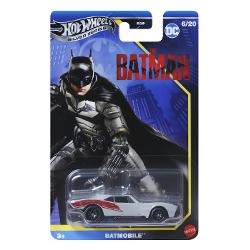 La Batmobile&hellip; sau oricare dintre vehiculele de pe strazile din Gotham City disponibile in aceasta colectie Hot Wheels cu tematica Batman Recreati scene de urmarire legendare din seria Batman sau inventati unele noi cu aceste vehicule din metal la scara 164 care au decoratiuni si elemente de design emblematice din benzile desenate serialele si filmele Ambalajul grozav creste caracterul de colectie Copiii si colectionarii deopotriva vor adora detaliile si piesele turnate usor de 