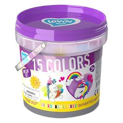 Daca puiul tau vrea sa incerce ceva nou &537;i interesant atunci setul de modeling Lovin’Do este cel mai bun pentru elAmbalat intr-o galetusa numai buna de transportat sau depozitat setul este un cadou excelent pentru copilul dumneavoastraSetul contine 15 pachete de plastilina 10 accesorii si o punga de depozitarePlastilina folosita este certificata UE pentru continutul sau ecologic Este fabricata din ingrediente naturale 