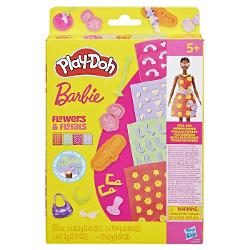 Atentie Nu include papusa&nbsp;Inventati si mai multe creatii vestimentare fabuloase cu acest set Acest set de arte si mesteruguri este o achizitie perfecta ca supliment pentru orice set de papusi Barbie Play-Doh se vinde separat Foile de tipare Play-Doh au culori si modele distractive pentru a ajuta copiii sa realizeze haine Barbie cu pasta Play-Doh Personalizate fiecare tinuta cu o varietate de accesorii Cautati cadouri Barbie pentru copii de 5 ani 