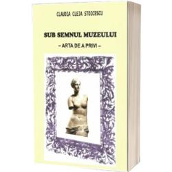 Claudia Cleja Stoicescu prozatoare memorialista eseista despre care s-a scris ca este O mare Doamna a muzeografiei romanesti Absolventa a Facultatii de Istorie Universitatea Bucuresti a slujit constant lumea mirifica a Muzeului de Istorie si Arta a Municipiului Bucuresti si a Muzeului National de Istorie pana la pensie Avand o vasta cultura enciclopedica dar si har literar ne-a dat cartile de proza eseurile Sub semnul Muzeului - Arta de a privi 1983 Tara cavalerului de 