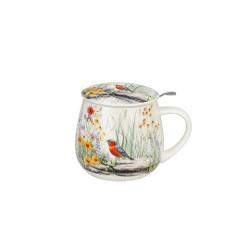 Can&259; cu infuzor pentru ceai JULY din colec&539;ia Flowers Classics este realizat&259; din por&539;elan New Bone China caracterizat printr-o culoare elegant&259; alb-crem natural&259; cu o str&259;lucire delicat&259; precum &537;i printr-o durabilitate excep&539;ional&259;O linie decorat&259; cu un motiv idilic reprezent&acirc;nd o mic&259; pas&259;re st&acirc;nd pe pietricele l&acirc;ng&259; un 