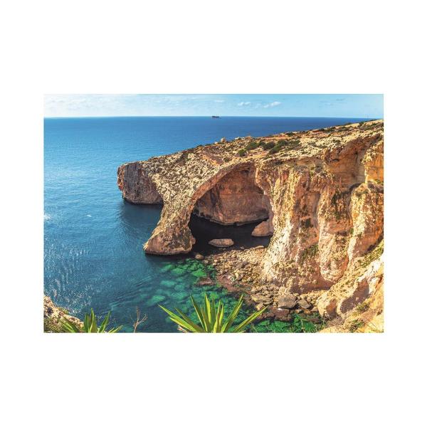 Puzzle Plaja din Malta 500 piese - DINO TOYS Asamblati coasta malteza din 500 piese de puzzle si cu siguranta va veti bucura de relaxare privind marea azurie si Blue Grotto Caracteristici- Puzzle-ul clasic este format din 500 piese ce compun o imagine maritima a costei malteze cu celebra grota albastra- Piesele sunt realizate din carton durabil complet inofensiv in Cehia- 