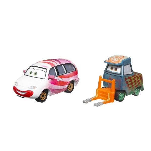 Cu noile masinute Cars cei mici se pot juca si repune in scena cursele din filmul Disney Cars Masinutele metalice infatiseaza fidel personajeleSeturile Disney Pixar Cars 3 aduc in prim-plan personajele preferate ale animatiei Fiecare vehicul este realizat la scara 1 la 55 si are un design unic culori si detalii ca originalele Copiii pot crea scenarii diferite si episoade de aventura folosind perechile de masini favorite Machetele de masini sunt alegerile perfecte atat pentru copii cat 